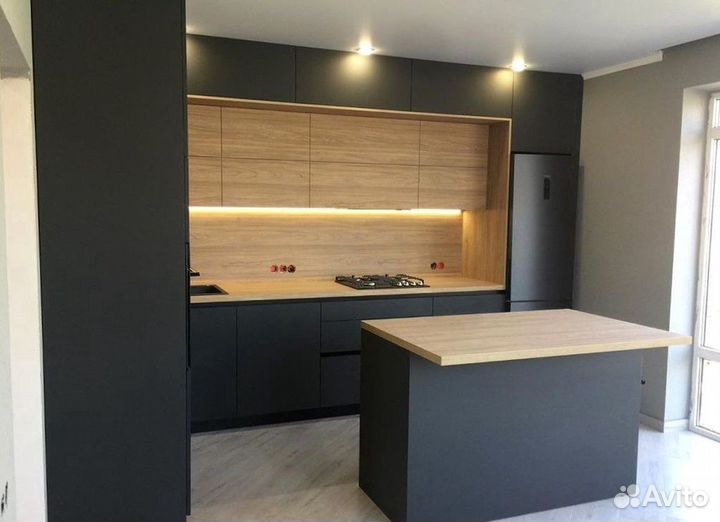 Кухонный гарнитур с островом