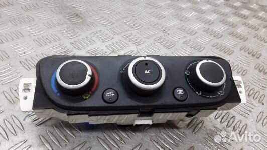 Блок управления печки и климат-контроля renault sc
