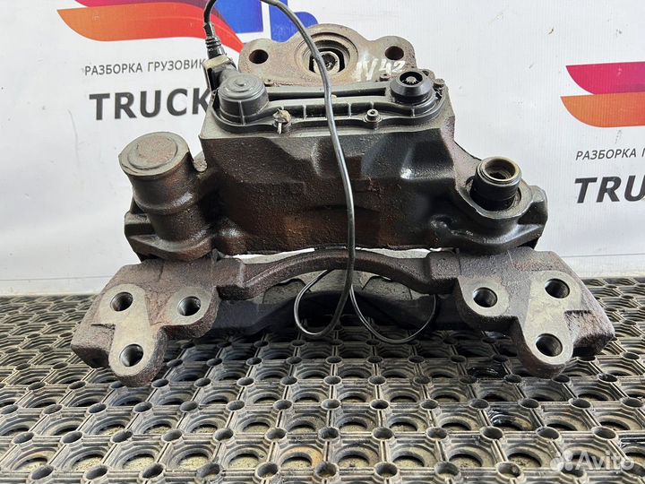 Суппорт левый