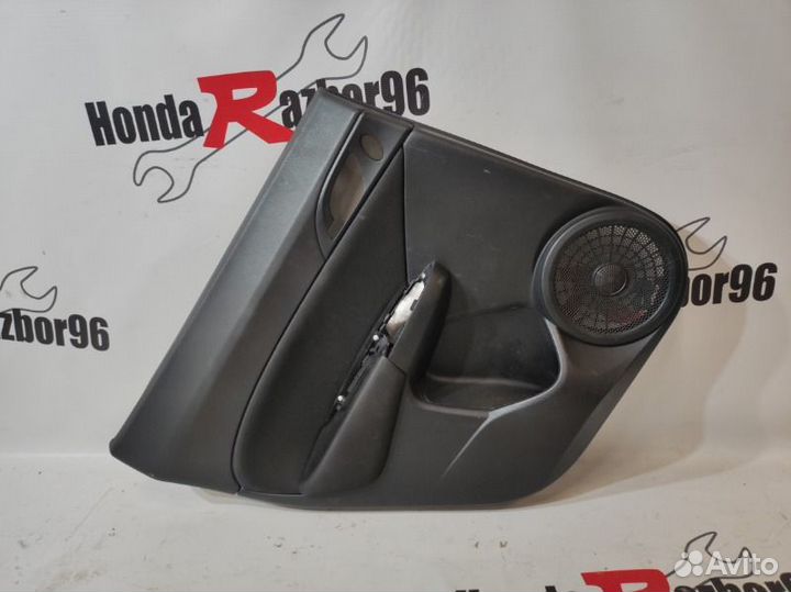 Дверная карта (обшивка ) задняя левая Honda Civic