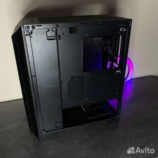 Корпус AeroCool