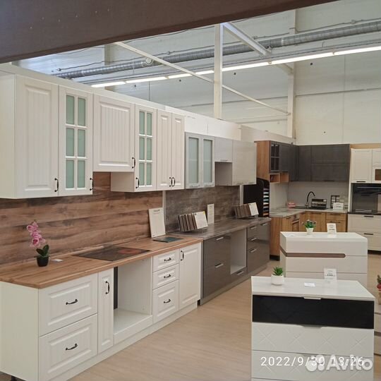 Кухонные гарнитуры