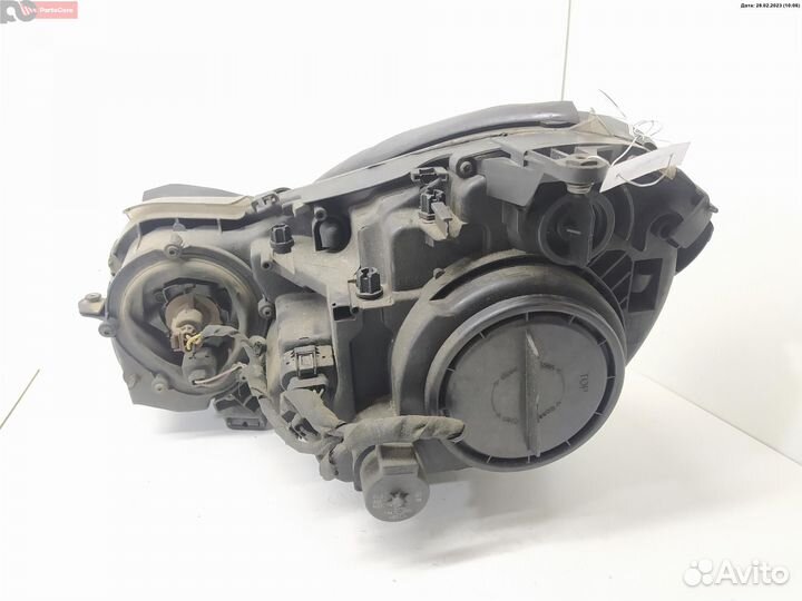 Фара правая Mercedes-Benz E-Class