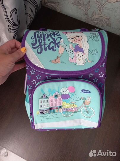 Портфель школьный для девочки