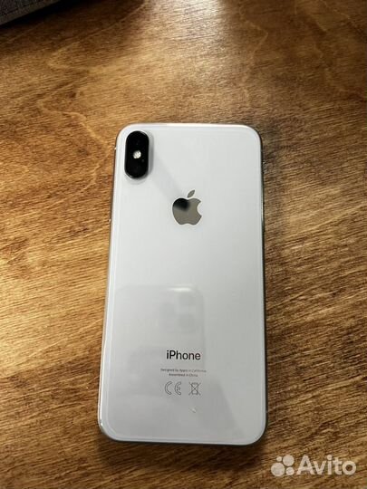 iPhone X, 64 ГБ