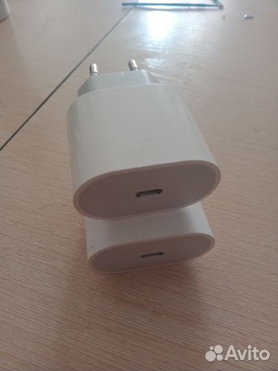 Зарядное устройство для телефона iPhone