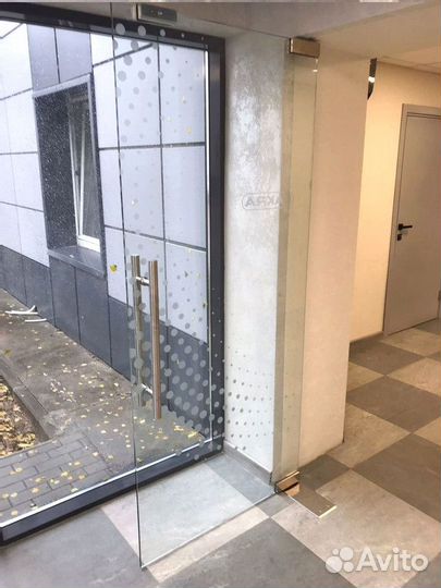 Раздвижные стеклянные двери