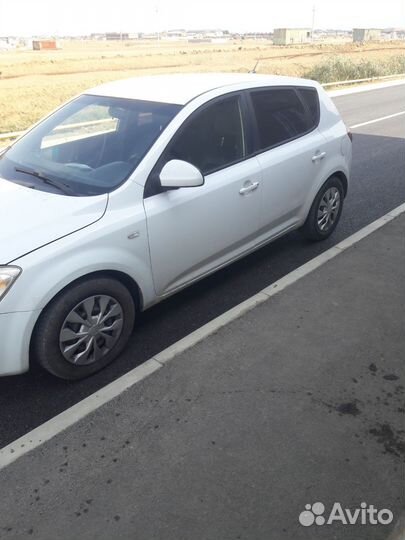 Kia Ceed 1.6 МТ, 2009, 202 000 км