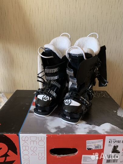 Горнолыжные ботинки женские