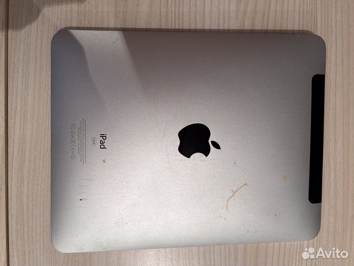 iPad 1 поколения 64гб