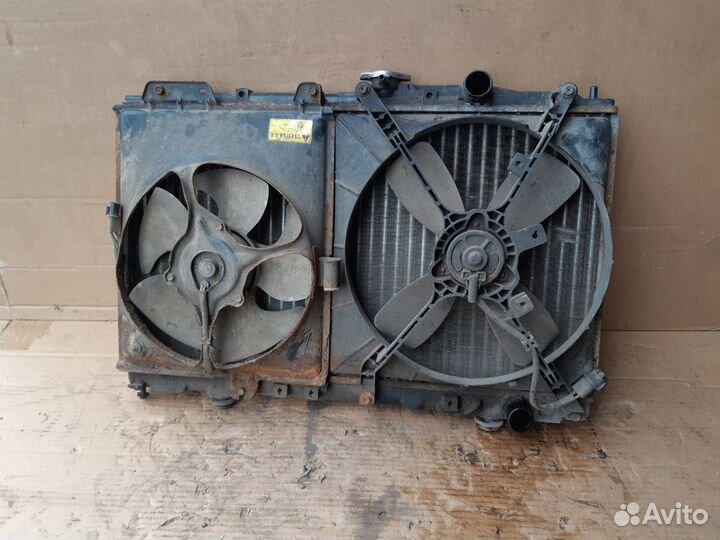 Радиатор основной Митцубиси Ланцер CB 92-00