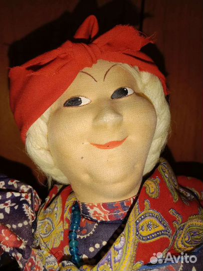 Кукла грелка на чайник