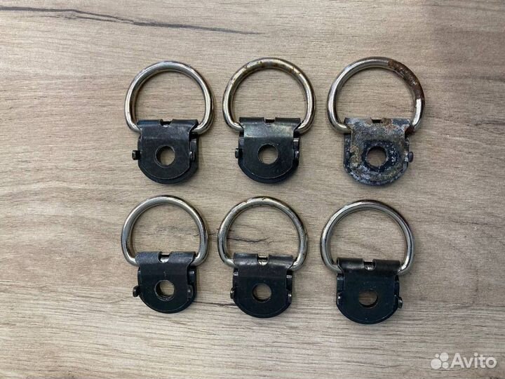 Петля крепления груза Mercedes W168-W211