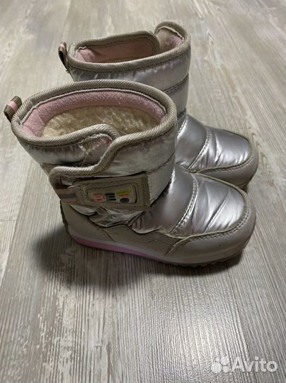Зимние сапожки для девочки