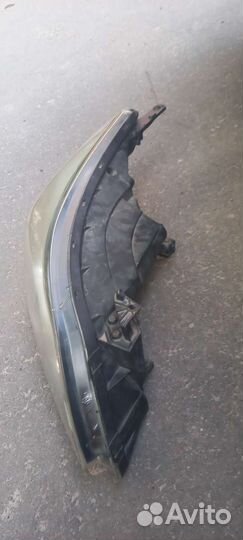 Правая фара Hyundai solaris 2014