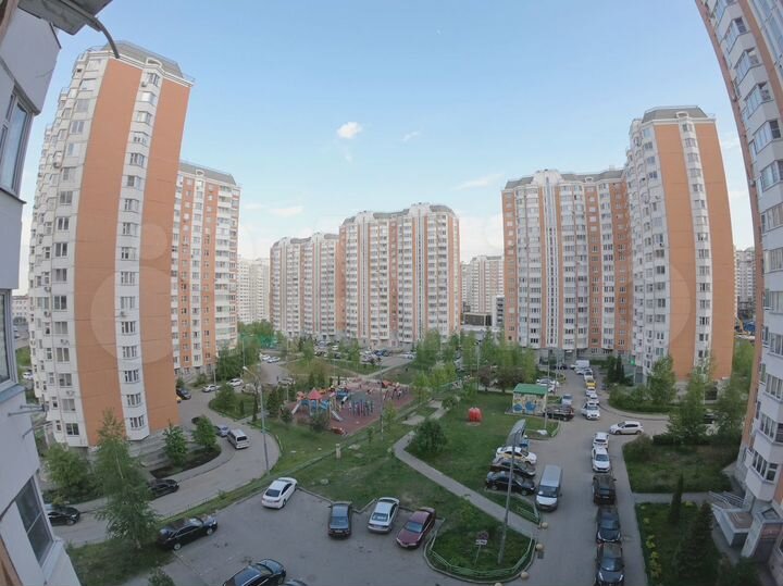 2-к. квартира, 51 м², 6/17 эт.