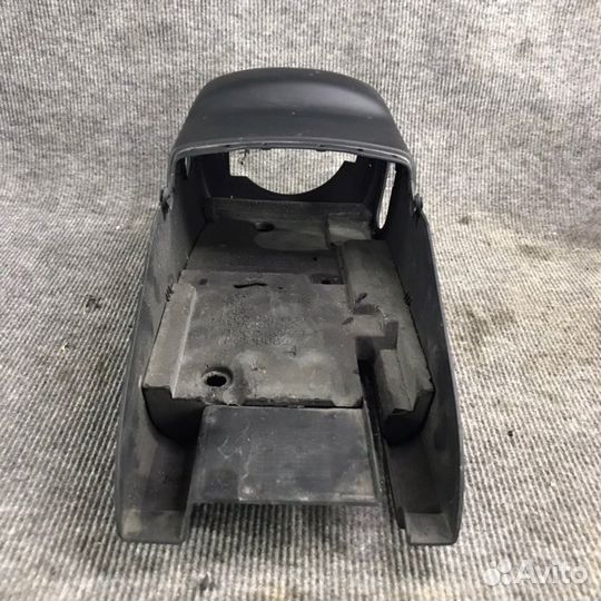 Кожух рулевой колонки Volkswagen Passat B6