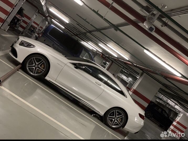 Комлект зимних колес Pirelli с дисками r20 amg