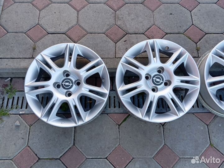 Диски литые r 15 4x100 Opel