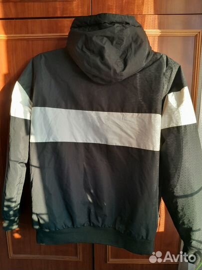 Продам куртку мужскую демисезонную