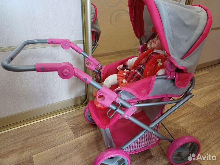 Коляска для кукол и кукла