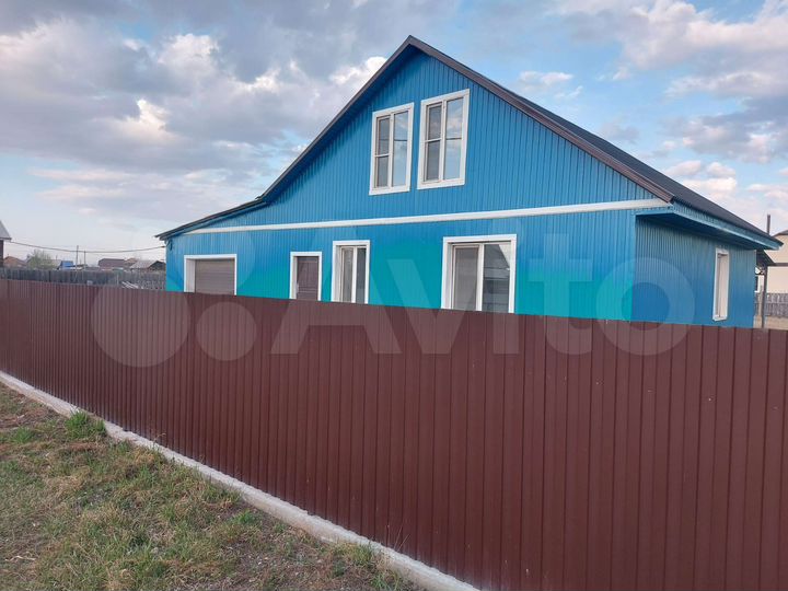 Дом 113,8 м² на участке 11 сот.