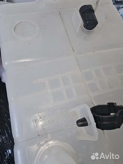 Бачок расширительный Iveco Daily 2.3 5801303409