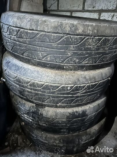Dunlop Grandtrek AT3 225/80 R15