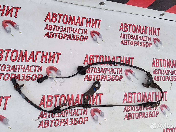 Датчик абс задний правый Киа Спортейдж 4 4wd