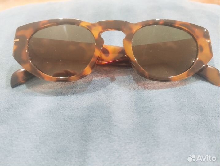 Солнцезащитные очки женские