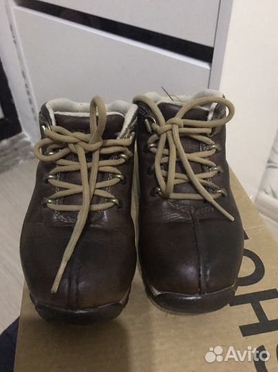 Ботинки 25размер