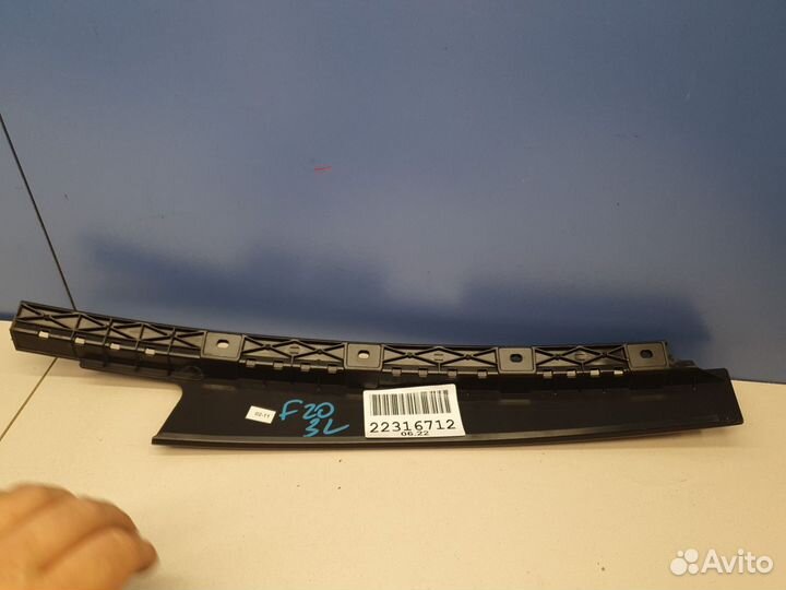 Накладка рамки двери задняя левая BMW 1 F20 F21 2011-2019