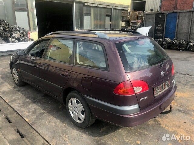 Разбор на запчасти Toyota Avensis 1 1997-2003