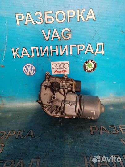 Фольксваген Гольф 5+. Моторчик дворника