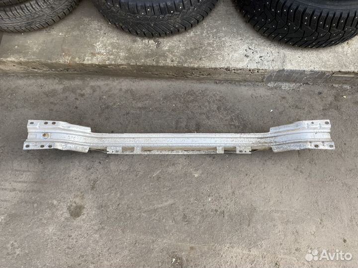 Усилитель заднего бампера Opel Astra H