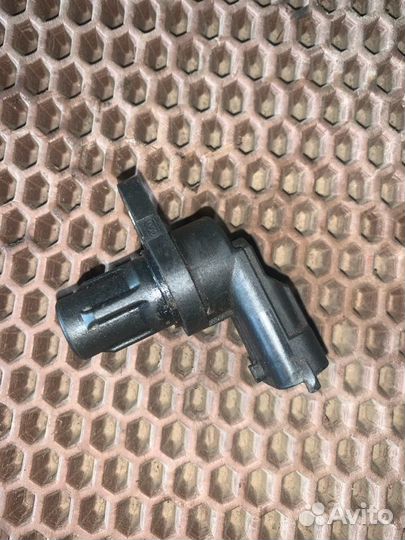 Датчик распредвала Ford Focus 3 3 iqdb 2013