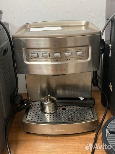 Мастер. Ремонт кофемашин. Чистка и Декальцинация