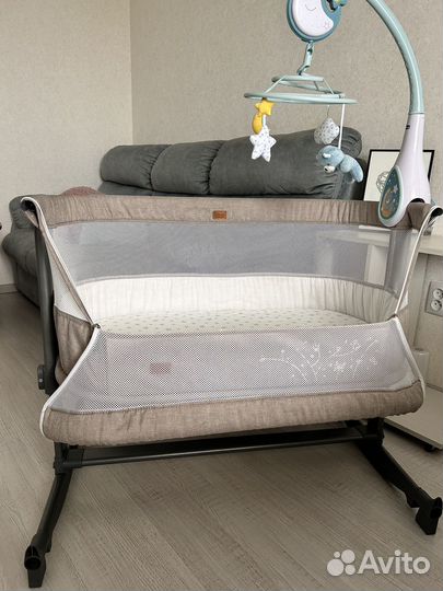 Детская кроватка люлька Nuovita +мобиль Chicco