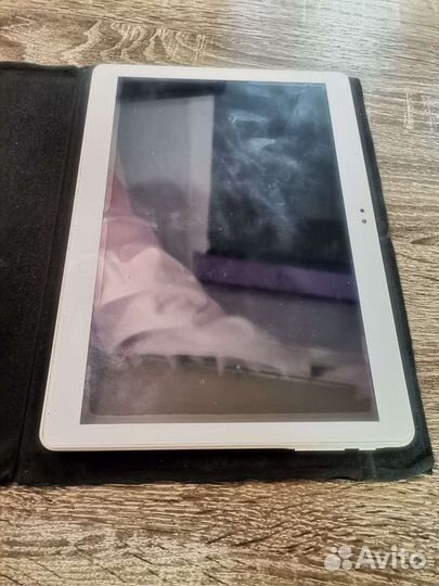 Планшет диагональ 10.1