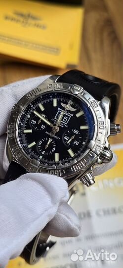 Часы Breitling Blackbird Big Date Chronograph 44