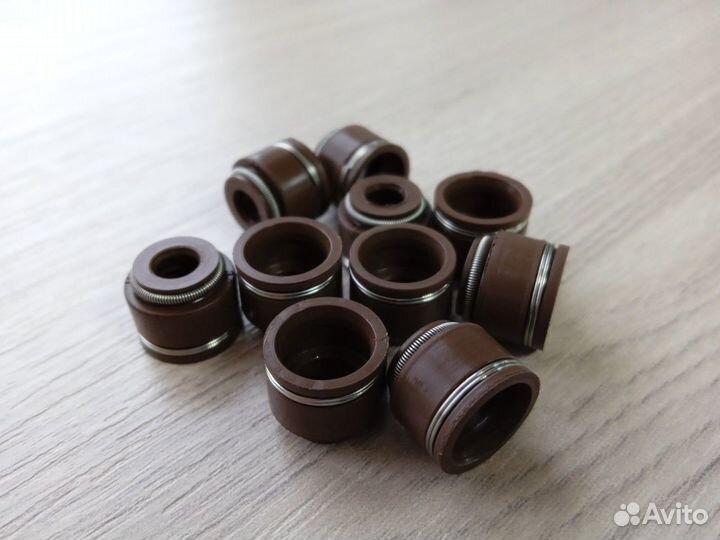 Колпачки маслосъемные для 500А, X4,Х5,Х6,X8,Z6,Z8