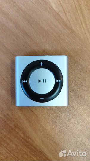 Плеер iPod shuffle 4