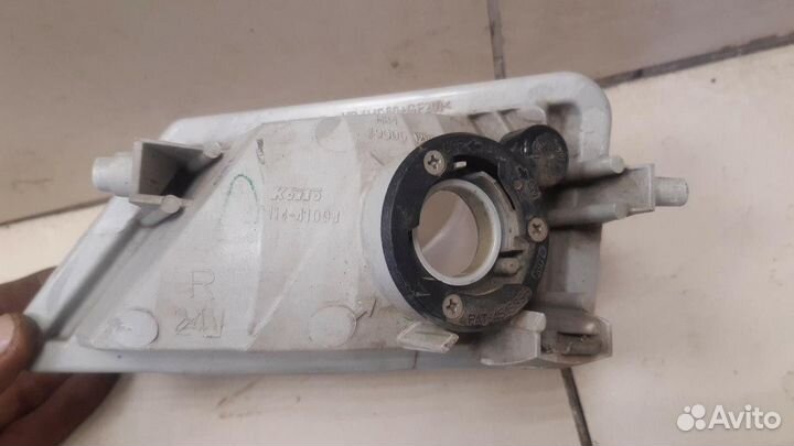 Фара противотуманная правая Mazda 3