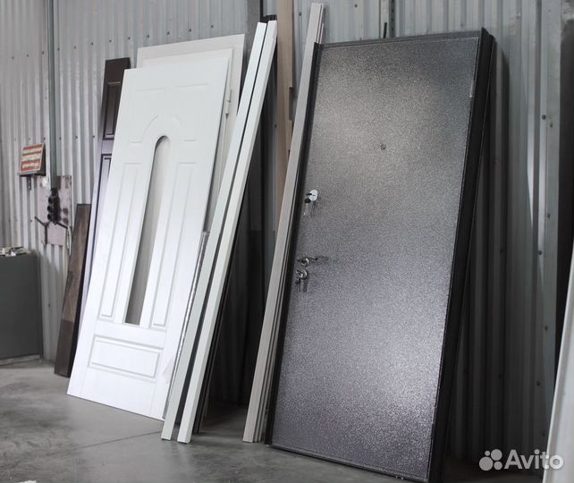 Дверь входная металлическая