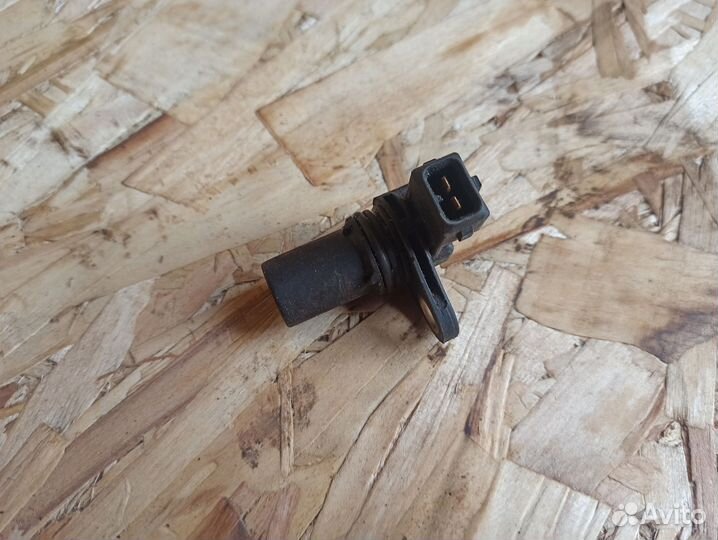 Датчик распредвала Ford Focus 1 cdda