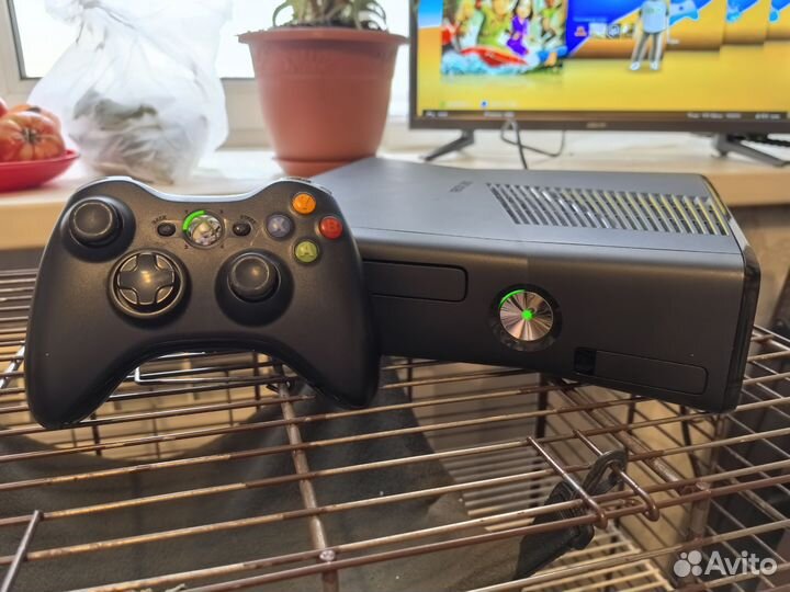 Xbox 360 slim 250gb + Kinect