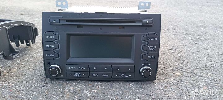 Штатная магнитола на Kia Sportage 3