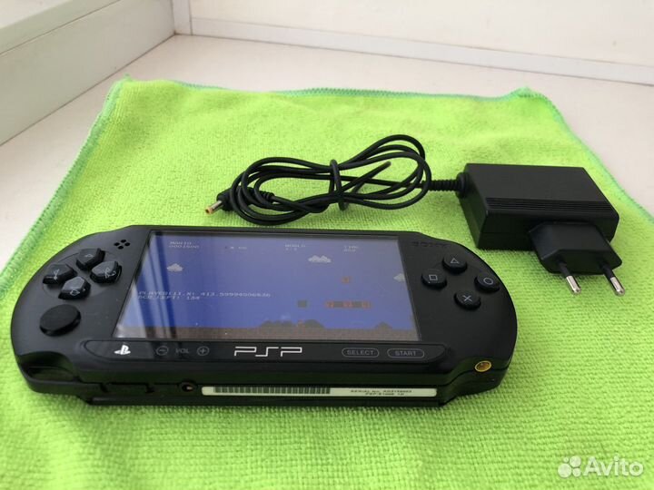 Sony PlayStation Portable E-1008(PSP Street)