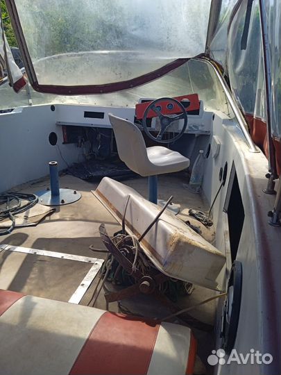 Катер Борей