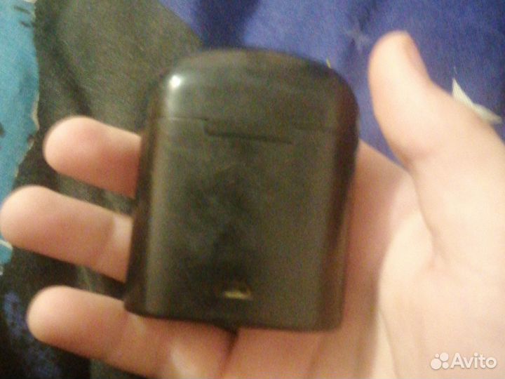Беспроводные наушники бу, не оригинал, робочие